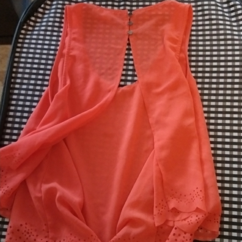 Top size medium - Picture 2 of 4